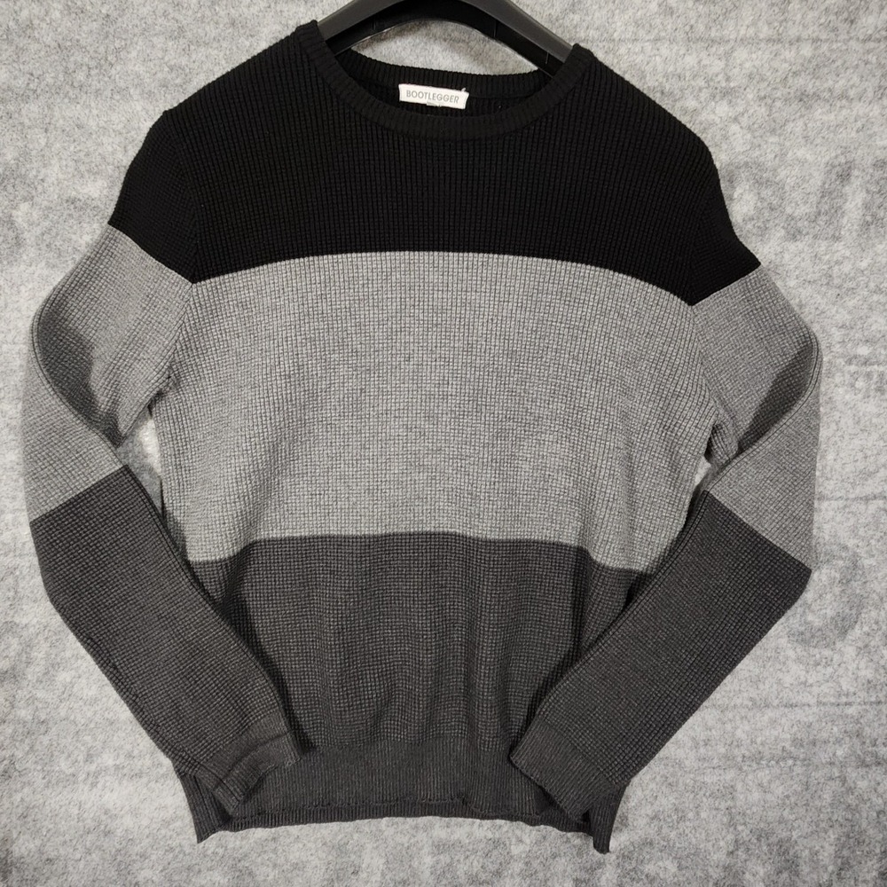 Bootlegger Pullover Mens Medium‎ light Gray and black in colour